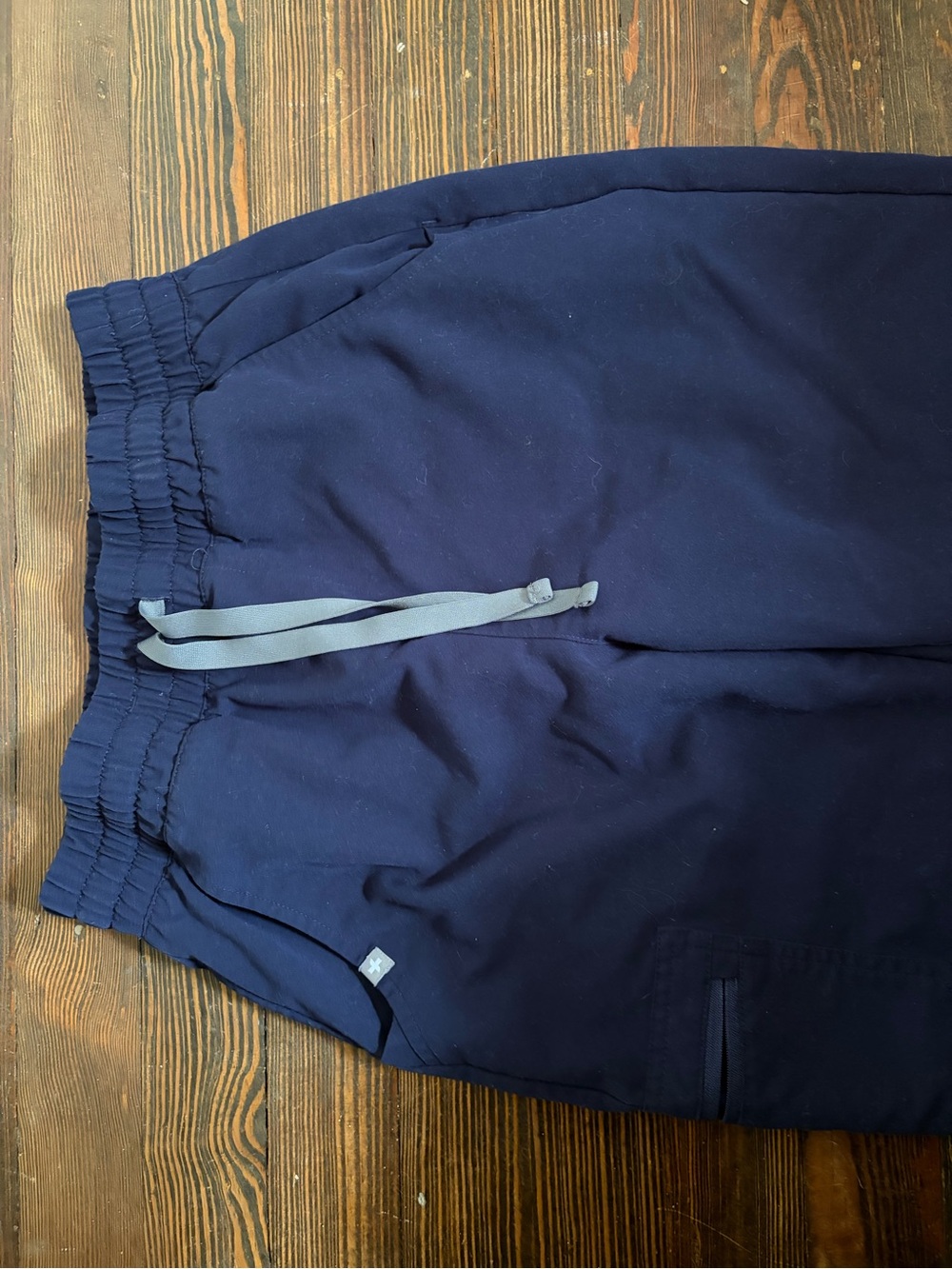 FIGS Technical Collection Jogger Scrub Pants Women’s Size Small - Picture 5 of 5